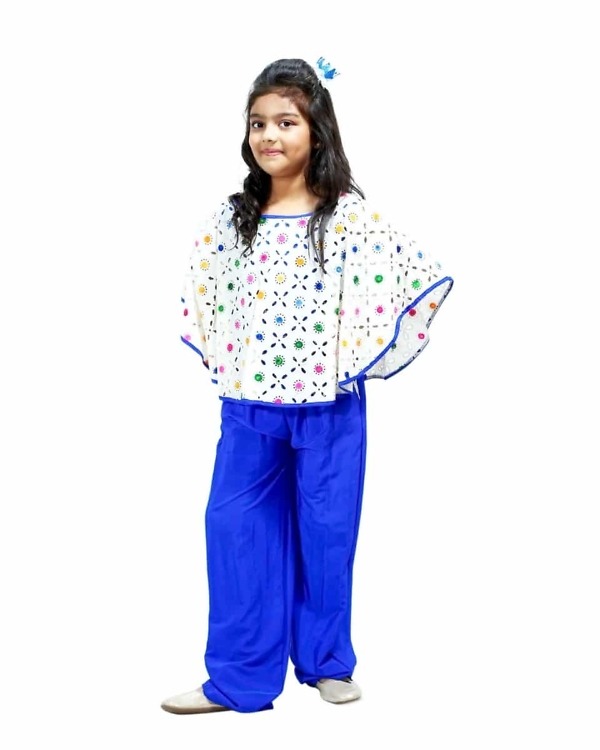 Summery cape-style jumpsuit for girls, stylish and cute for occasions