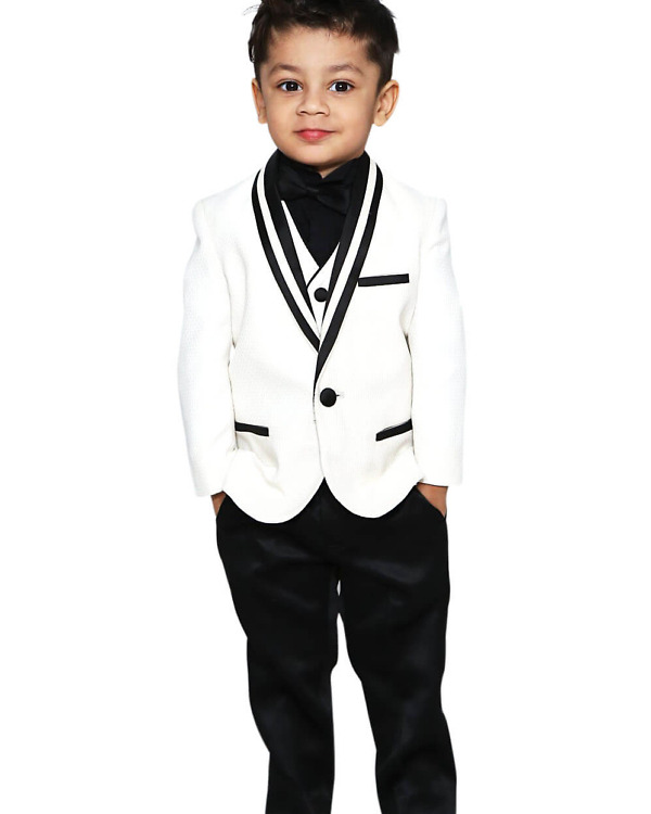 White tuxedo suit for baby boys, wedding outfit, stylish and cute