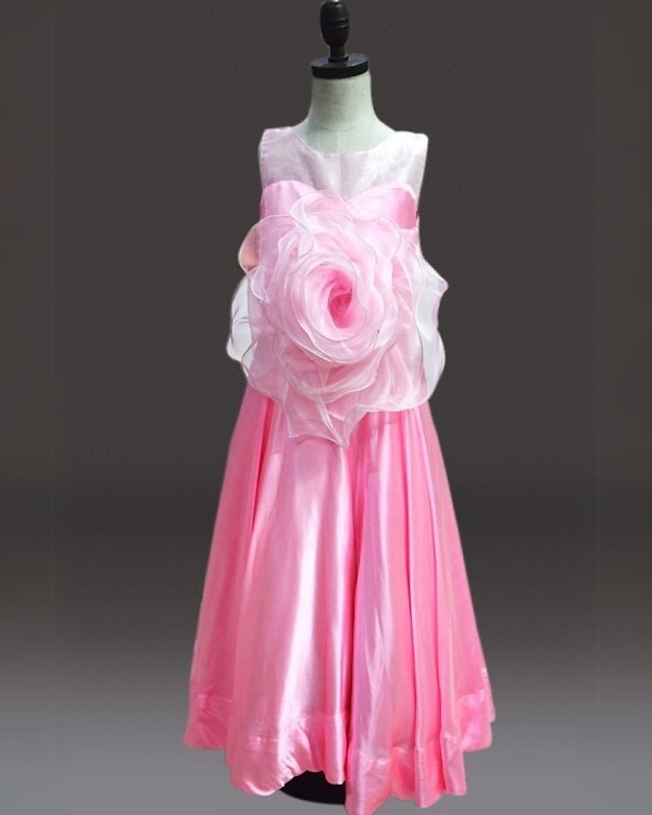Pink birthday dress with big 3D flower for girls, stylish party wear, cute gift