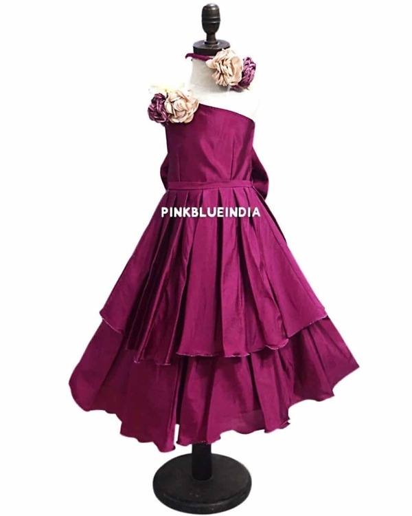 One-side shoulder gown for baby girls, stylish birthday or wedding wear