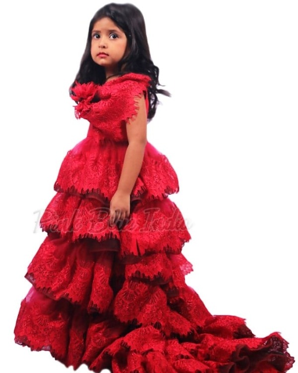 Maroon long birthday gown for girls, stylish party wear, cute