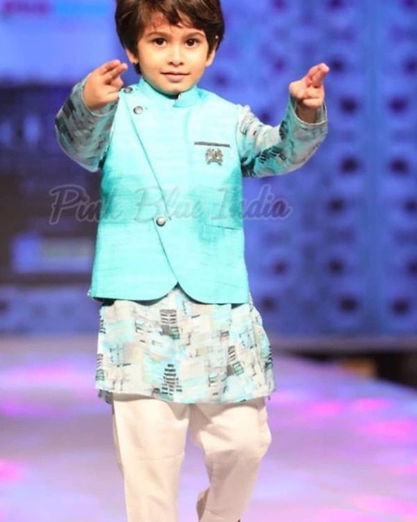 Kurta pajama for baby boys aged 4-5 years, festive party wear
