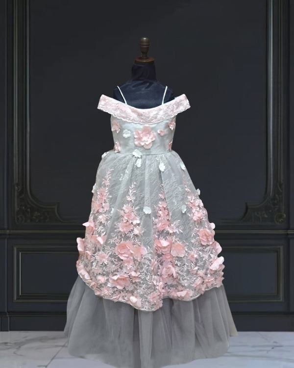 Grey flower girl gown for baby girl, elegant princess dress for weddings