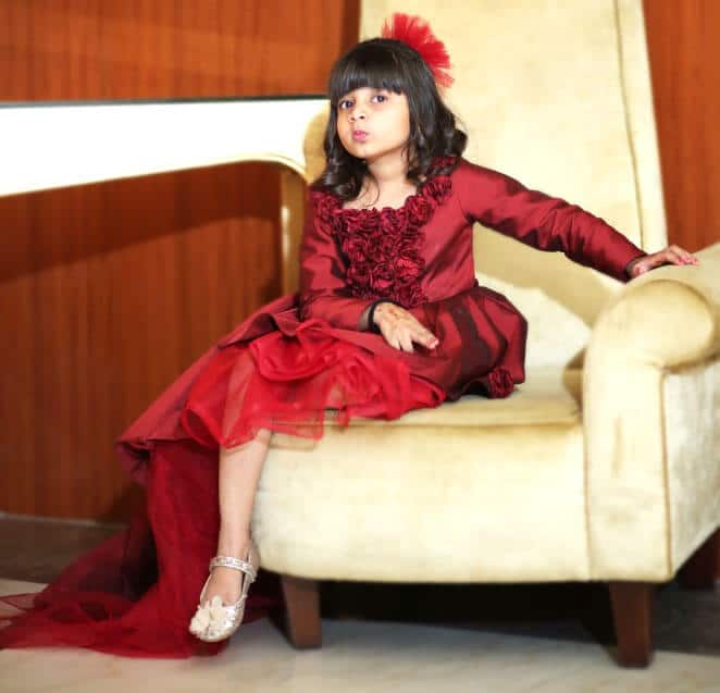 Long tail birthday gown for baby girl, elegant party wear, stylish princess outfit