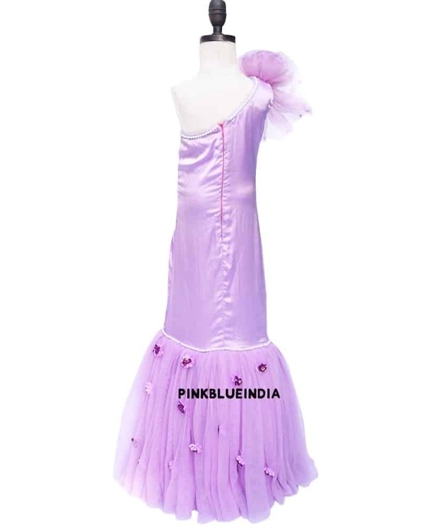 Cute mermaid gown for girls birthday party, elegant and magical outfit