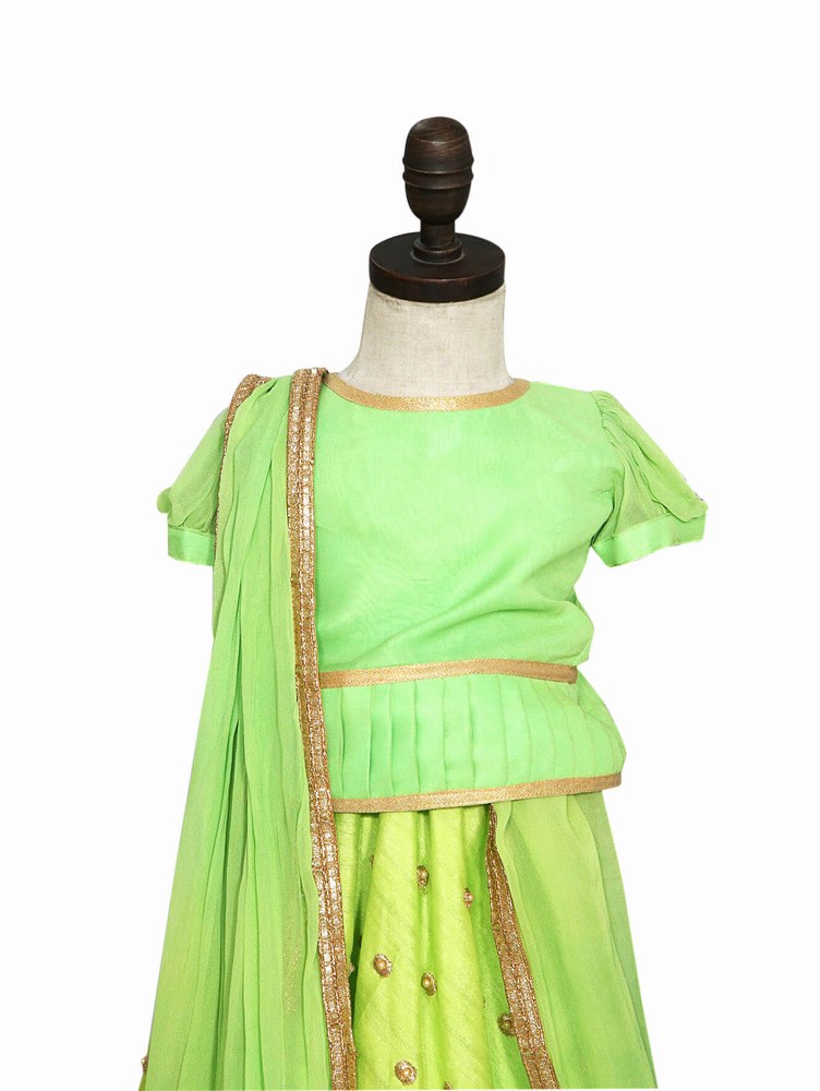 Green party dress for baby girl, festive wear, stylish and elegant outfit