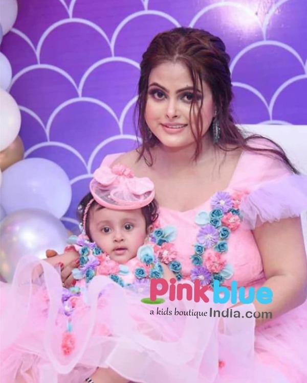 Pink mom daughter matching dress for birthday party wear stylish look