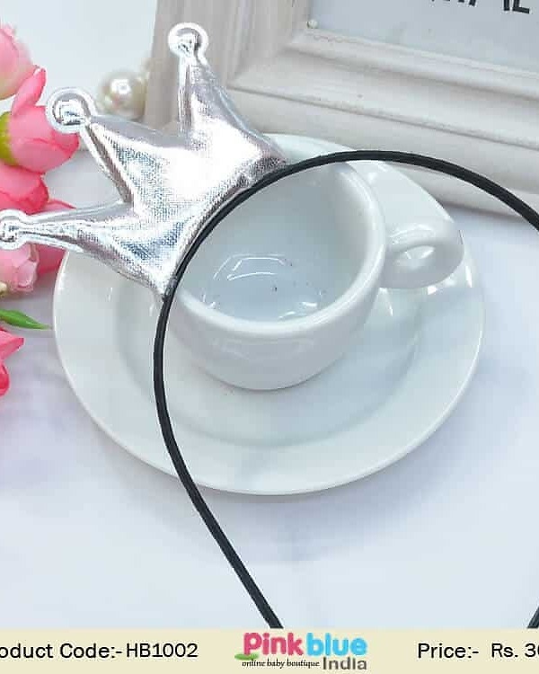Black sleek hair accessory for girls party wear stylish
