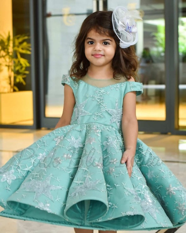 Premium girls festive gown with elegant flair for birthday party