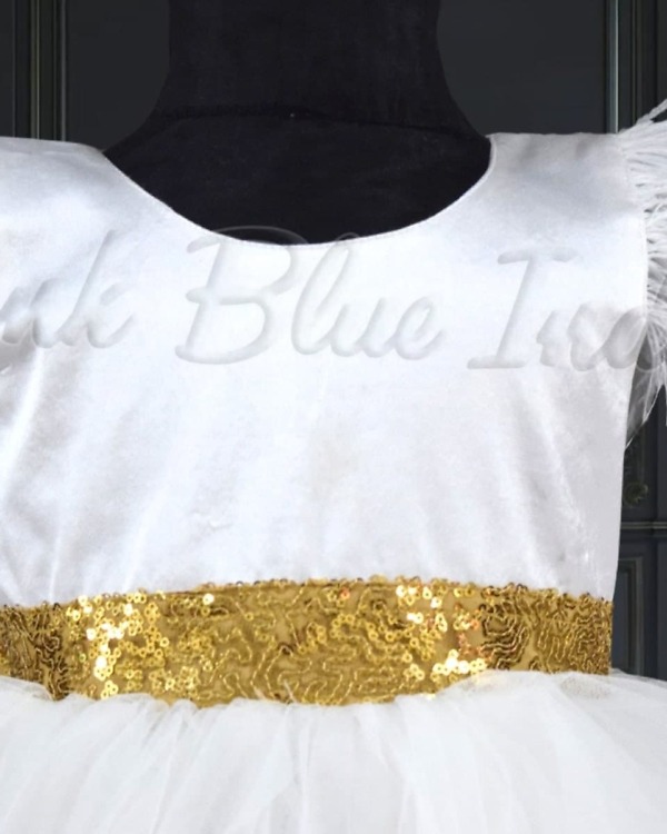 White feather gown for baby girl, birthday party dress, elegant stylish outfit