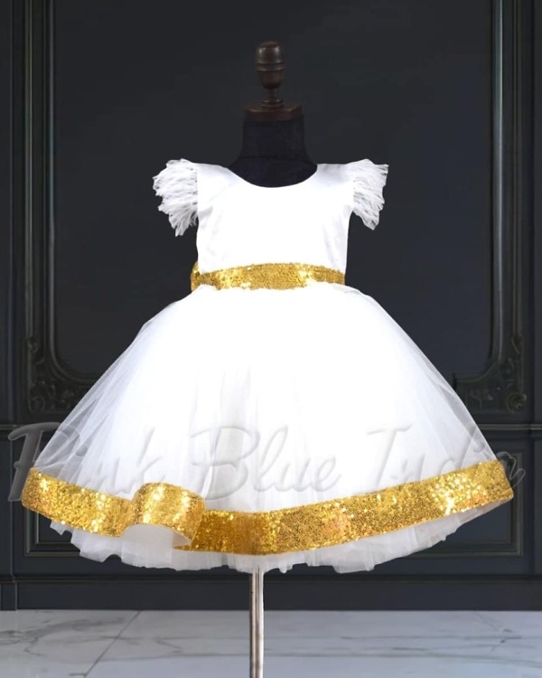Elegant feather gown for baby girl, birthday outfit, stylish party wear look