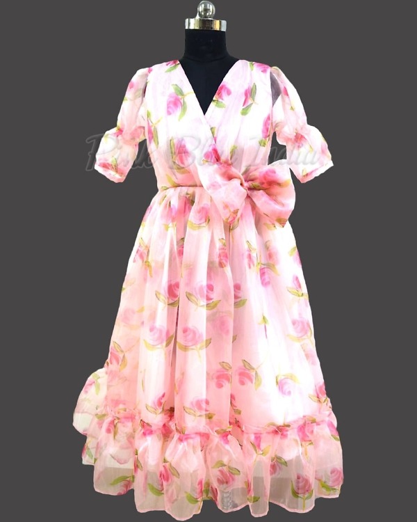 Elegant floral organza gown for girls pink wedding party wear