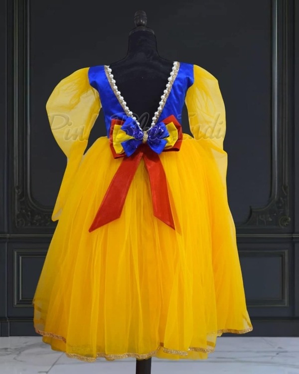 Snow white theme gown for baby girl, birthday celebration wear, elegant outfit